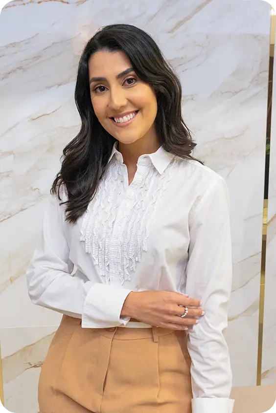Retrato da Dra. Beatriz Alves, oftalmologista especialista em estrabismo